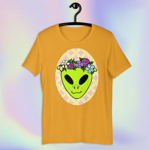 May Queen Martian- Unisex T-shirt